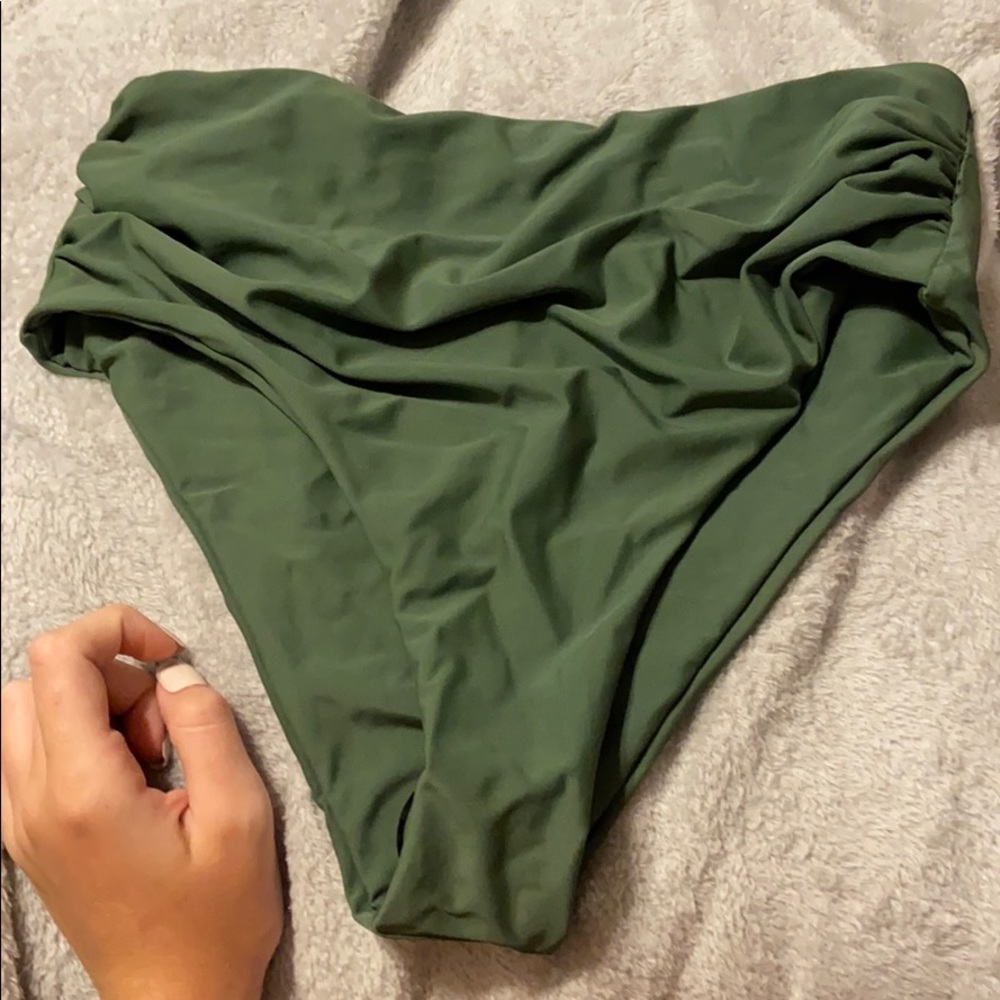 Bathing suit